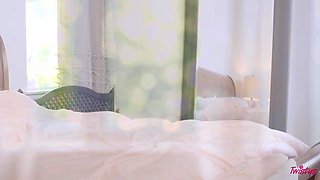 Ana Foxxx's Naughty Splash in a Sultry Hideout