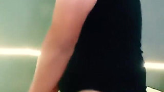 My Friend Fucks Me at Night and Cums on Mi Face