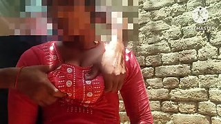 Desi Village Girl Outdoor Sex - Indian Babe Aasha Ji Jungle Fuck with Stepsister