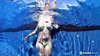 Big Tit Skinny Dip: Lana Ivans