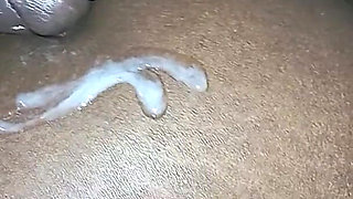 Amateur Quick Cumshot