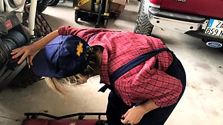 Blonde wife with big tits gets sucks dick in the garage