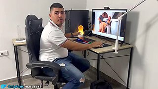 Latina housewife with perfect ass seduces and fucks the maintenance guy at the desk