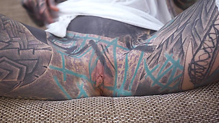 Anuskatzz grabs her cold, stainless steel toy and slides it deep into her tight ass