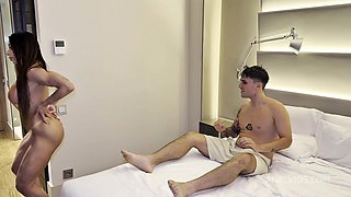 Brazilian Bitch Penetrated In The Ass And Pussy