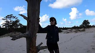 Wanilianna The Sex Adventure On A Dune With The Golden