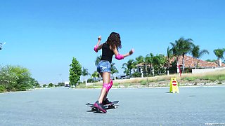 Skater Slut Fuck - Starring: Ariana Fox - PornFidelity
