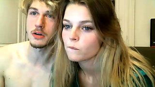 amateur texas blonde flashing boobs on live webcam