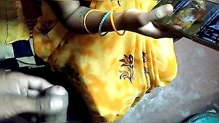 Aaj din me hi pooja bhabhi ke ghar pe chhod diya aur pani nikal diya bhabhi aaj bahut hot thi chodne mein maza gaya