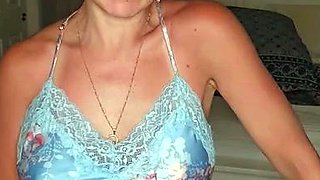 Big boobs milf masturbates with her dildo