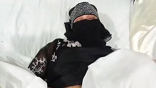 Muslim Stepsister Fucked Hard by Stepbro - Desi Homemade Sex