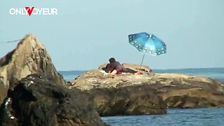 Blonde Beach Couple Fuck in Public