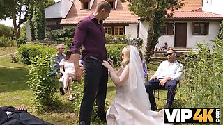 Vip4k. groom's no-show, bride's wedding woe