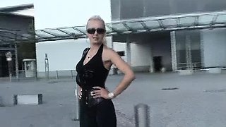 Blonde emo amateur solo masturbation