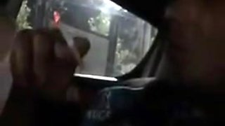 Turkish Teen Gives Handjob In The Car