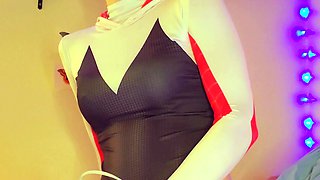 Beautiful wife masturbating show with webcam with toys