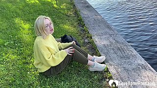 Blond hair babe in the park wanted fresh knob