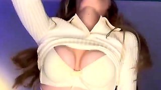 Amateur girlfriend homemade blowjob and pussy toying