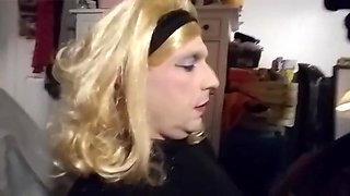 Crossdresser sissy Annette sucks a long black cock.. twice