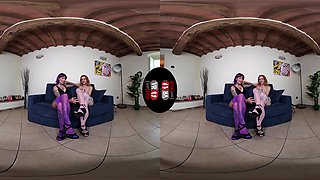 Gorgeous La Vey And Stella Tease You With Their Sexy Feet; Lesbian Leg And Foot Fetish Vr