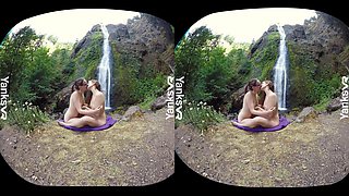 Endza & Sierra Lesbian Camping & Cumming
