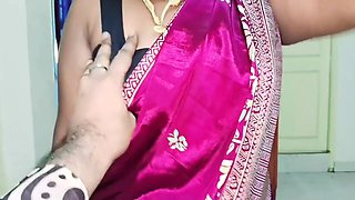 Tamil Couple Desi Aunty Wearing Saree Sexy Boobs And Big Pennis Blowjob Massaging