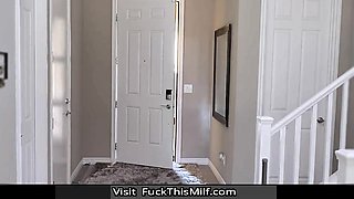 Stepmom Having Threesome With Step Daughter