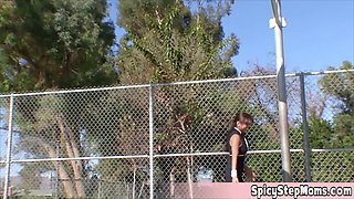 Sexy golddigger like to play basketball