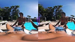 PURITYVR Curvy Latina Maria fucked poolside