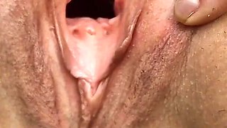 Gaping Pussy Outdoors Naked and Pissing
