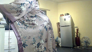 Mature SSBBW Stripteasing and Rubbing Her Clit