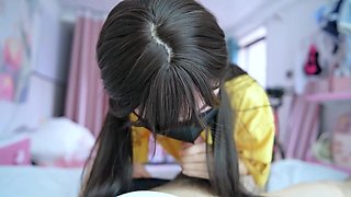 Chinese delivery girl gets pussy licked and fucked