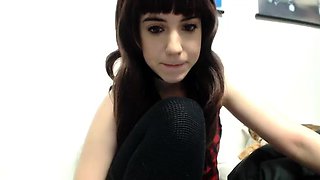 Amateur Webcam Teen Masturbates And Teases
