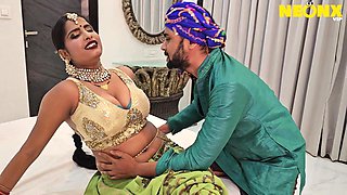 Elegant Love Hot Indian Bhabhi in Horny Mood