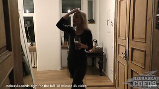 after dinner blowjob from hot bleached blonde spinner