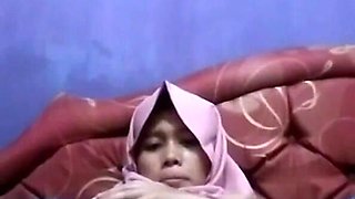 Big Milk Jilbab Colmek