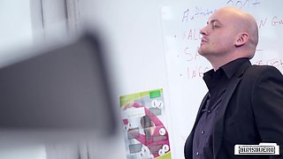 Glamour Lilli Vanilli Cum Covered In Office Sex