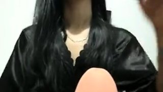 Amateur brunette ariana marie solo toying