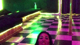 Love Chat Big Boobs Brunette Masturbating For Cam