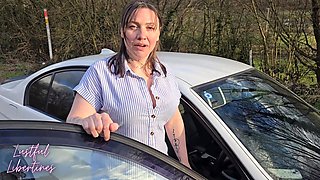 Shameless Busty British BBW Invites a Stranger To Play With Her Muff & Sucks His Cock In the Car