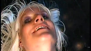 Blondes in Golden Shower Bukkake Piss Gangbang Ggg John Thompson