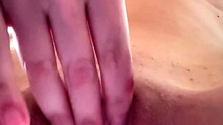 Pulled amateurs close up car sex