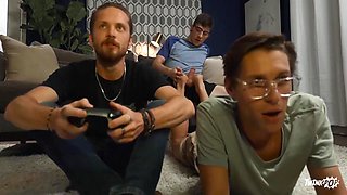 Men: Riding His Best Friends Dick - Shae Reynolds And Harrison Todd