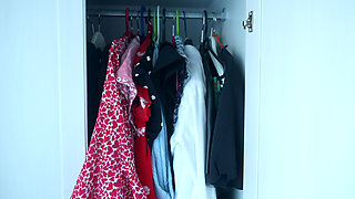 Porn Horror: the Ghost of the Maid