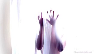 Marlyn transparent video