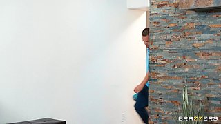 Lustful cutie Lulu Chu porn crazy scene