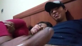 Desi Aunty Demands More Milk - Indian MILF Cheating in Hotel Room - Homemade HD