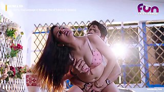 Horny Indian tart mind-boggling sex scene