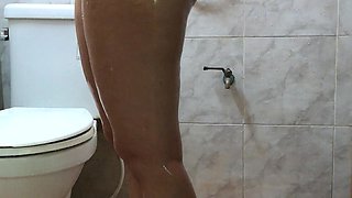 Fucking a Thai Girl in the Bathroom