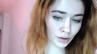 Amateur Webcam Teen Masturbates And Teases